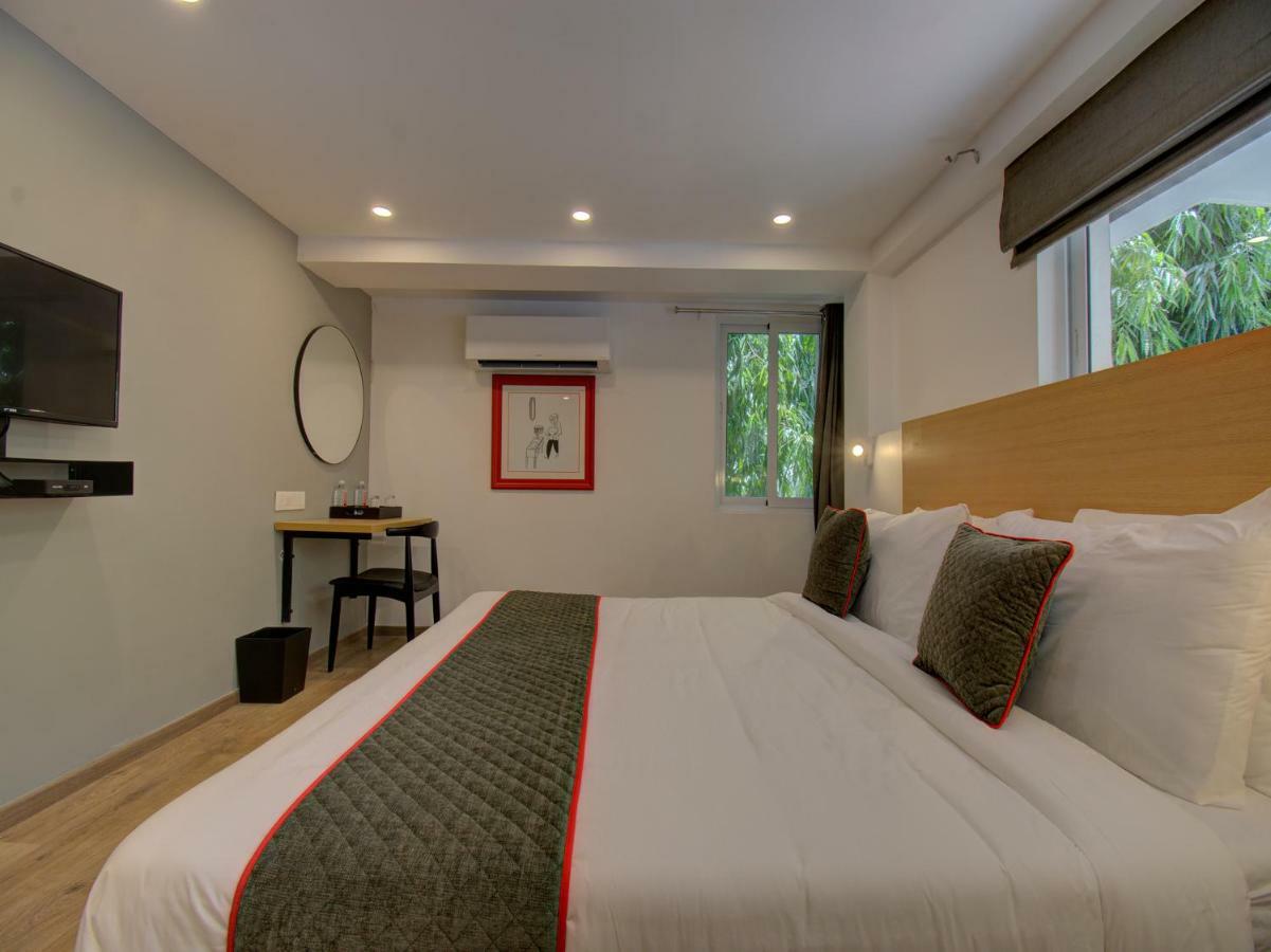 Отель Oyo Townhouse 150 Shreyas Colony Ахмедабад Экстерьер фото